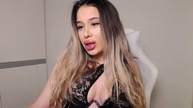 Snapshot of NaughtyAdda chatting on 12/09/24, 12:23 NaughtyAdda online show from 12/09/24, 12:23