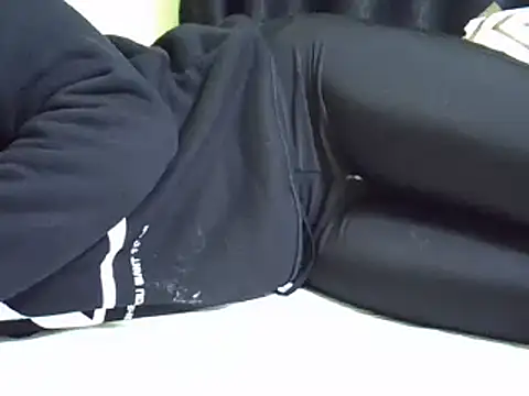 Snapshot of naughtycate_ chatting on 03/21/25, 05:56 naughtycate online show from 03/21/25, 05:56