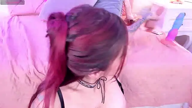 Snapshot of Ginger_Violetta_ chatting on 03/18/25, 10:37 Ginger Violetta online show from 03/18/25, 10:37