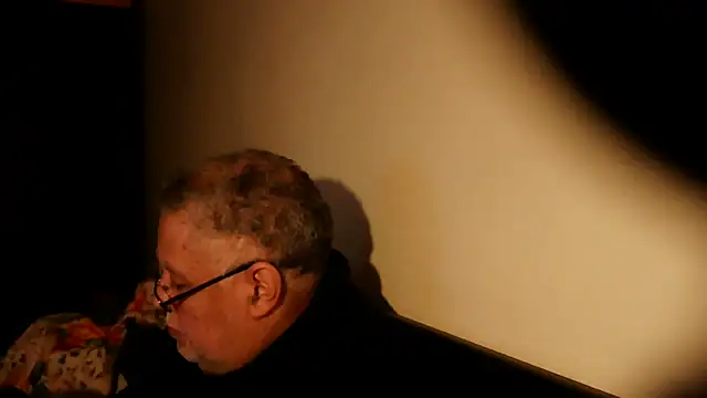 100Tauros online show from 03/07/25, 07:16