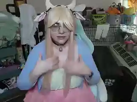 mochi rainbow online show from 03/27/26, 07:57