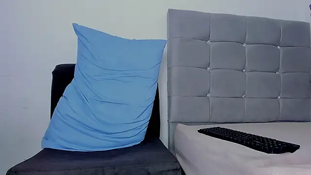 Snapshot of Ladysexy_hot19 chatting on 01/10/25, 06:09 Ladysexy hot19 online show from 01/10/25, 06:09