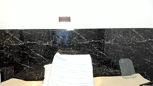 Juliabadlee online show from 03/08/25, 11:49