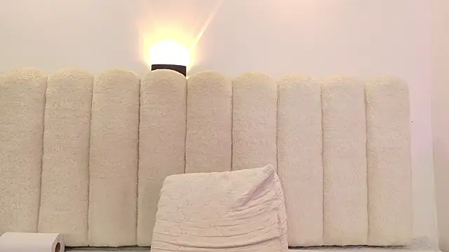 Juliabadlee online show from 03/11/26, 11:11