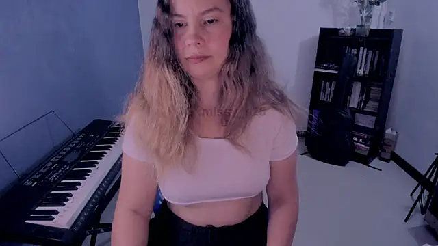 gigi stephans online show from 07/23/26, 01:58