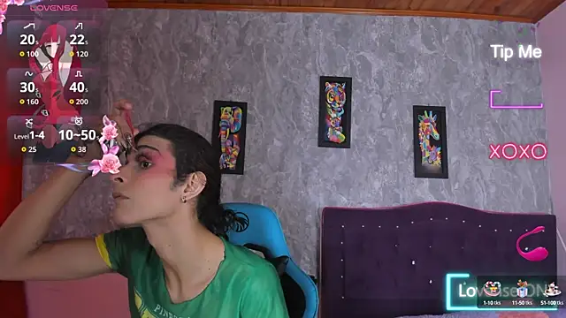 Mara friendboy699 online show from 10/13/25, 07:58