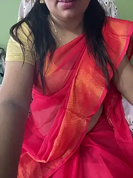 Snapshot of Hottest_Tamil chatting on 03/03/26, 02:39 Hottest Tamil online show from 03/03/26, 02:39