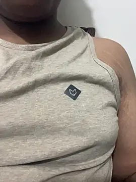 Snapshot of Hottest_Tamil chatting on 03/12/26, 01:06 Hottest Tamil online show from 03/12/26, 01:06