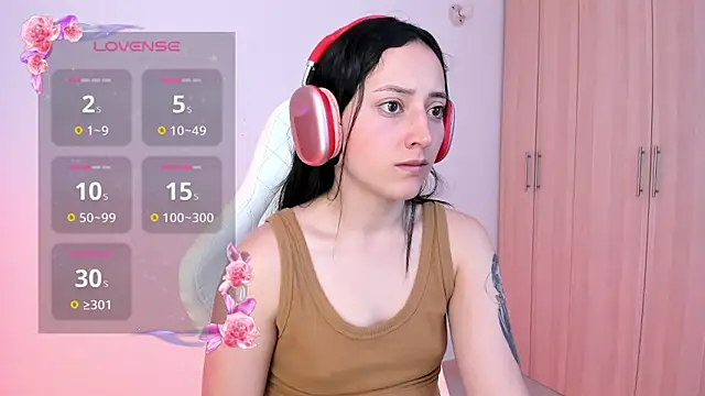 Snapshot of liaqueen610 chatting on 02/04/25, 01:13 liaqueen610 online show from 02/04/25, 01:13