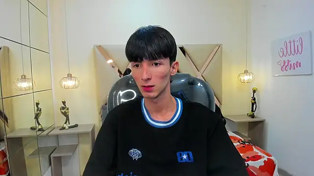 Snapshot of Jake_evans chatting on 09/20/25, 04:35 Jake evans online show from 09/20/25, 04:35