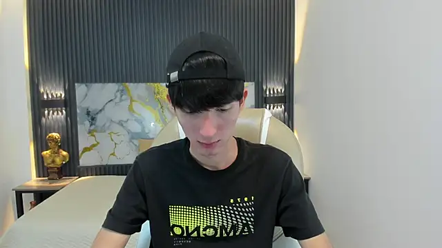 Snapshot of Jake_evans chatting on 10/18/25, 08:20 Jake evans online show from 10/18/25, 08:20