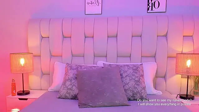 SkinnyFoxy online show from 04/02/26, 07:33