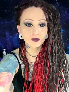 Snapshot of MartthaKatze chatting on 09/28/25, 03:17 MartthaKatze online show from 09/28/25, 03:17