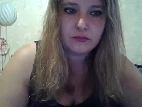 ParisMimi online show from 09/29/25, 06:40