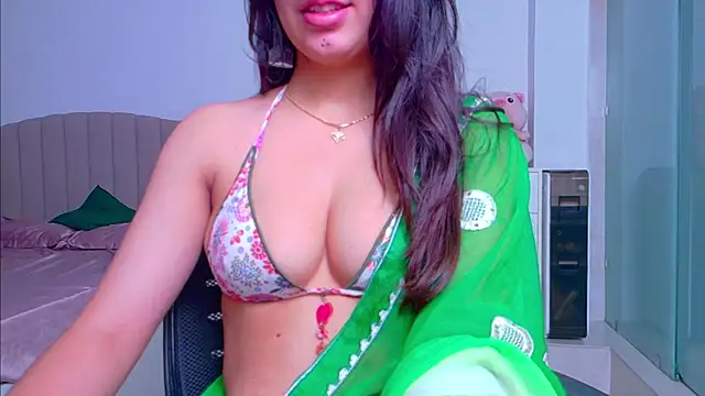 Aashika-Kaur online show from 09/13/25, 04:12