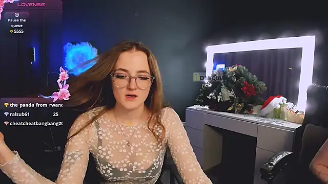 liana kisses online show from 01/25/25, 02:58