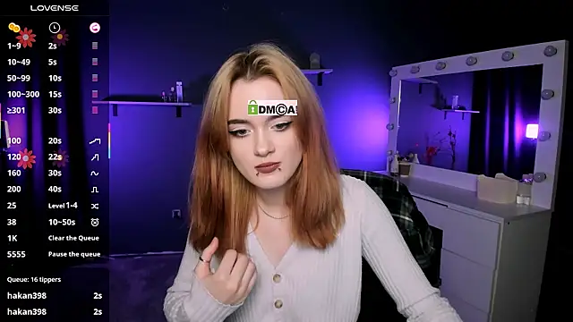 liana kisses online show from 03/16/25, 10:53