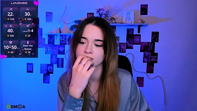 liana kisses online show from 02/28/26, 08:32