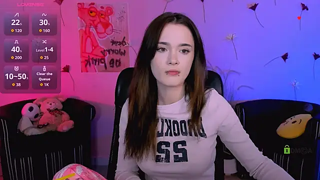 Snapshot of liana_kisses chatting on 06/03/26, 06:57 liana kisses online show from 06/03/26, 06:57