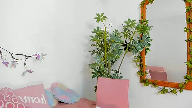 BarbaraKnox  online show from 02/28/26, 06:42