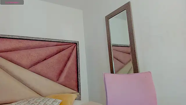 BarbaraKnox  online show from 04/24/26, 12:18