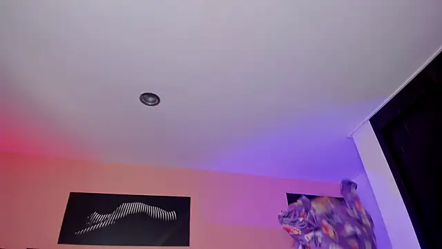 ChloeConnorr online show from 03/19/25, 08:12