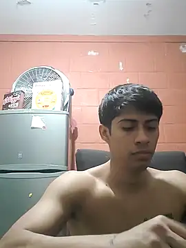 Snapshot of culitotragon24 chatting on 01/20/25, 06:31 culitotragon24 online show from 01/20/25, 06:31