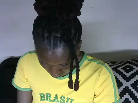 Pretty-emmie online show from 01/22/25, 07:13