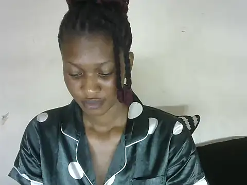 Pretty-emmie online show from 02/11/25, 08:10