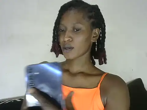 Pretty-emmie online show from 02/27/25, 06:09