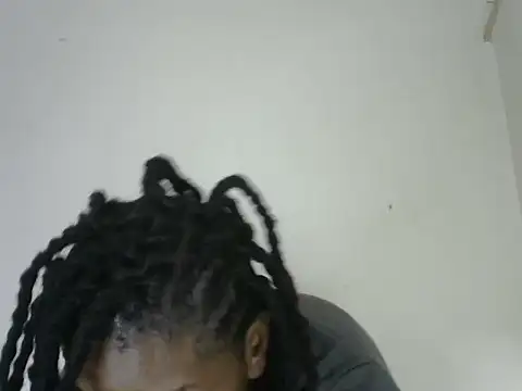 Pretty-emmie online show from 02/28/25, 06:41