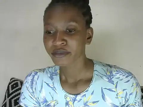 Pretty-emmie online show from 03/19/25, 07:38