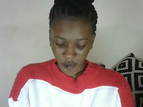 Pretty-emmie online show from 03/20/25, 11:38