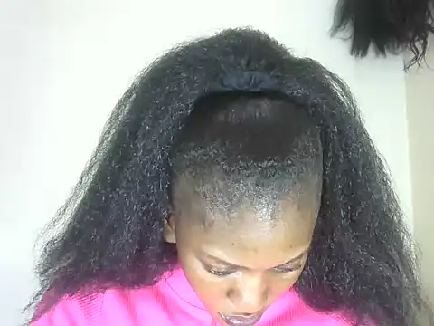 Pretty-emmie online show from 09/12/25, 03:17