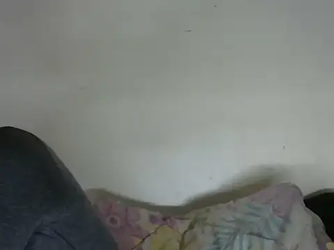 Pretty-emmie online show from 09/15/25, 05:02