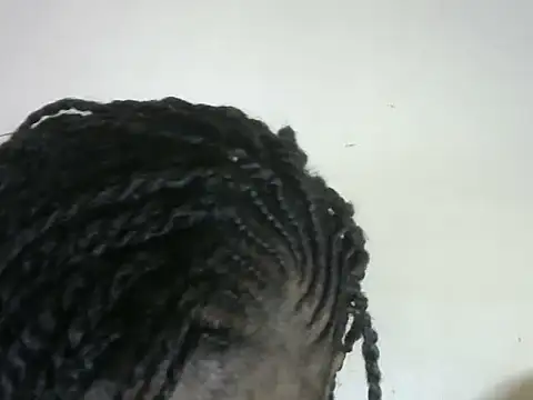 Pretty-emmie online show from 09/18/25, 11:12