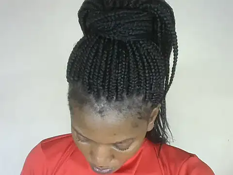 Pretty-emmie online show from 09/30/25, 02:22