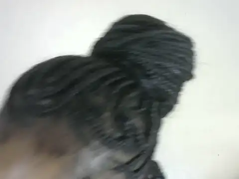 Pretty-emmie online show from 10/27/25, 05:28