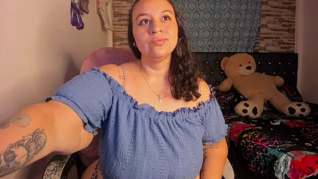 Imluna93 online show from 09/21/25, 04:58