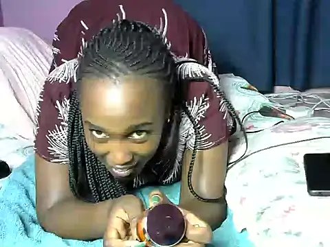 Snapshot of Swt_cul chatting on 02/18/25, 04:26 Swt cul online show from 02/18/25, 04:26