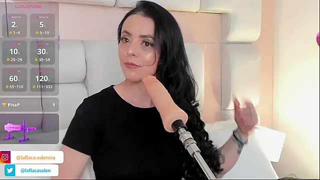 Snapshot of AndreaValencia chatting on 09/21/25, 06:53 AndreaValencia online show from 09/21/25, 06:53