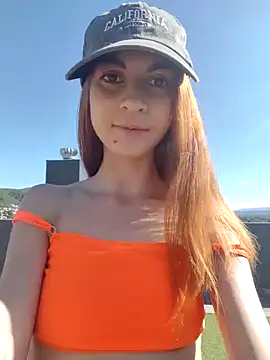 Valentcouple online show from 12/25/24, 08:28