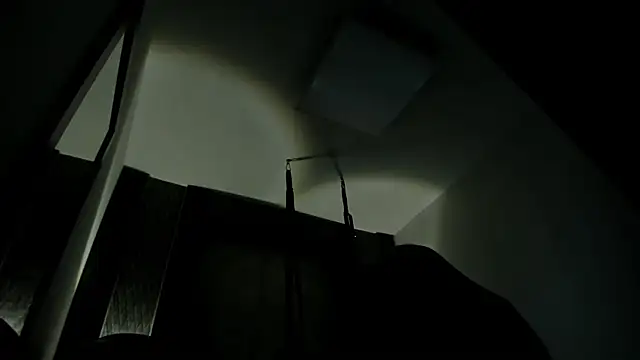 selene red  online show from 10/21/25, 01:45