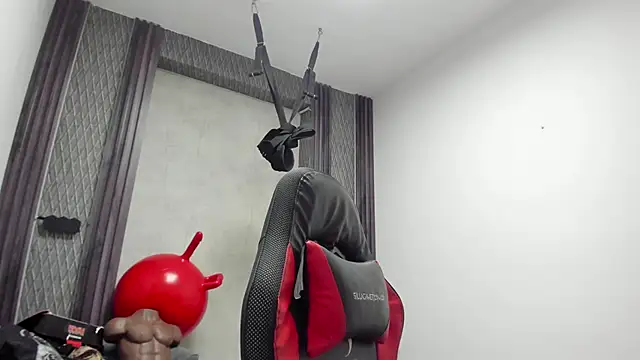 selene red  online show from 02/18/26, 12:28