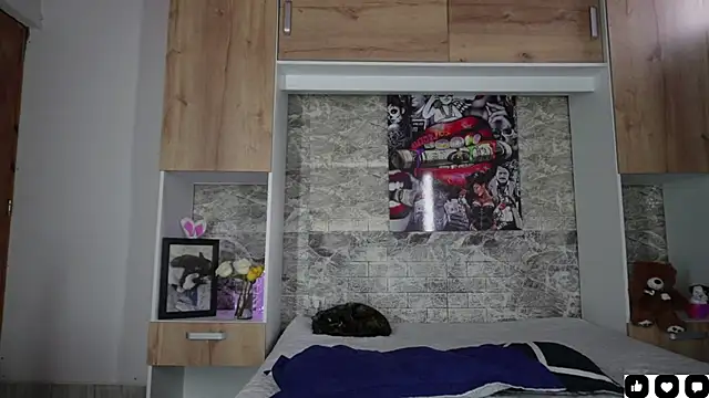 Sami ross online show from 04/22/26, 05:14