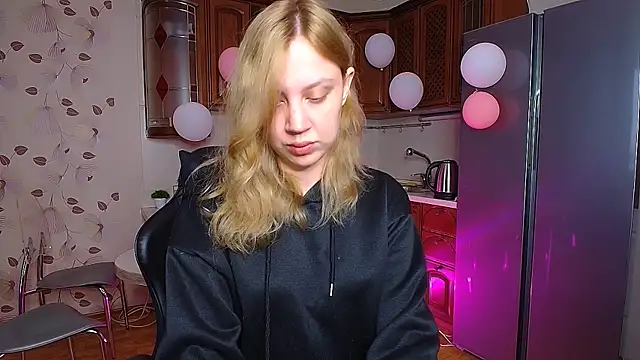 Snapshot of SexyNadi chatting on 09/13/25, 01:16 SexyNadi online show from 09/13/25, 01:16