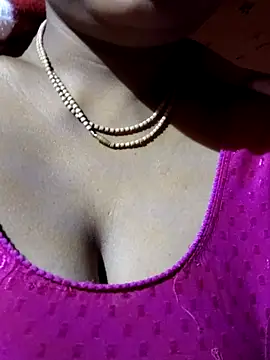 DARK WINE  online show from 11/10/25, 10:42