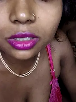 DARK WINE  online show from 04/21/26, 05:17