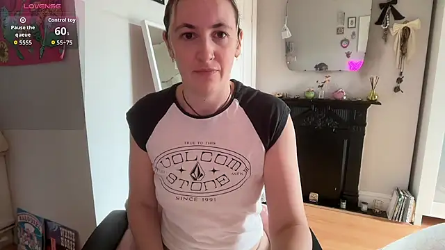 Littlelolo60 online show from 07/23/26, 08:34