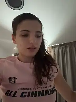 Snapshot of Lanaprincess22 chatting on 07/16/26, 05:57 Lanaprincess22 online show from 07/16/26, 05:57